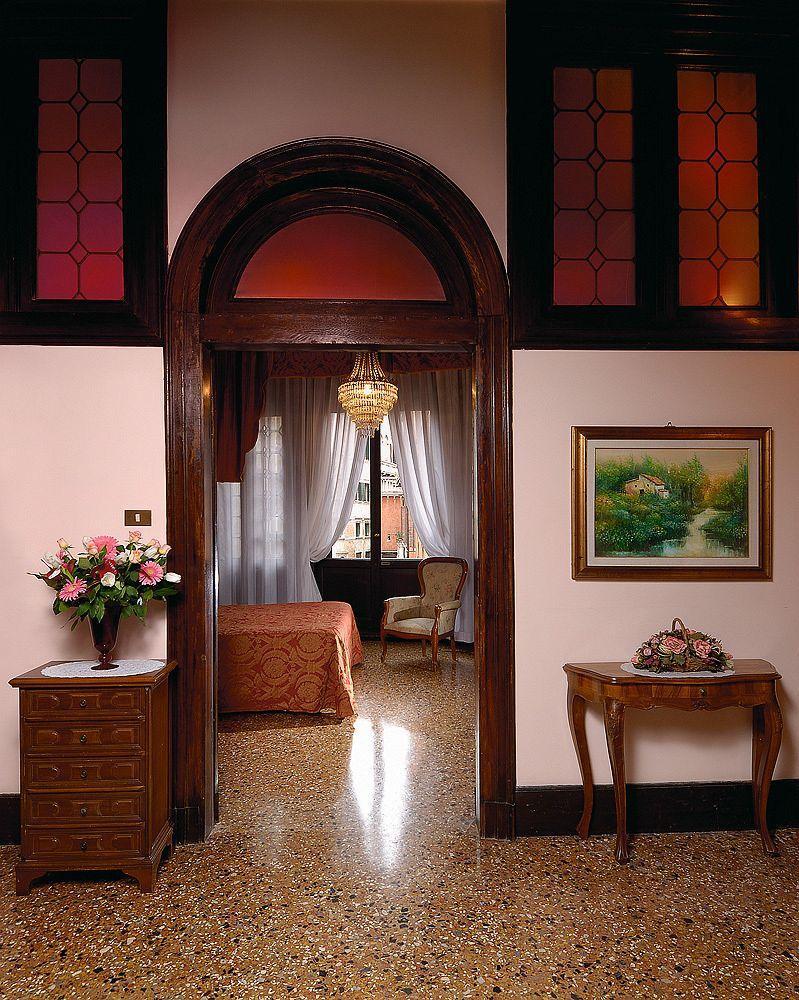 De L'Alboro Hotel Veneza Exterior foto